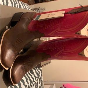 Ariat women’s boots